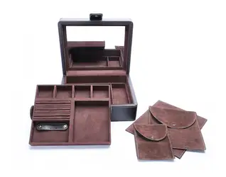 Leanschi jewellery 2 level box/2 pouches/brown