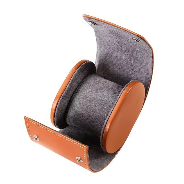* LEATHER WATCH ROLL 1 / TAN